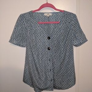 enro Tops - Enro▪️blue button floral up blouse enro Tops - Enro▪️blue button floral up blouse